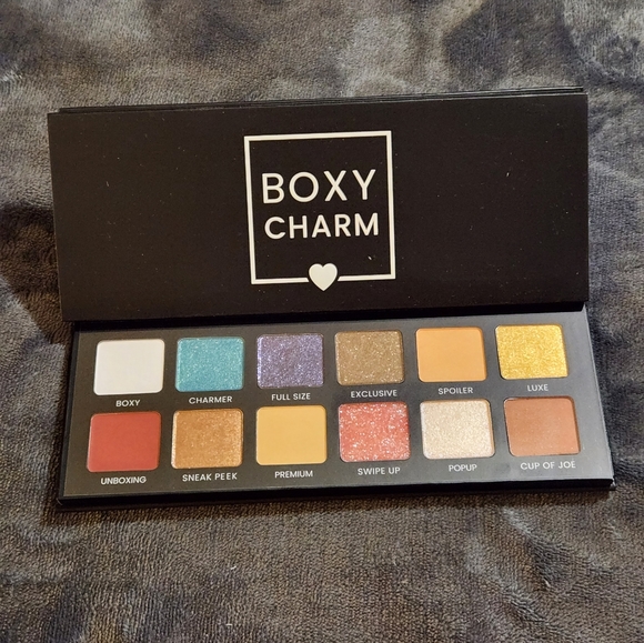 Boxycharm Exclusive Eyeshadow Palette - Picture 2 of 2